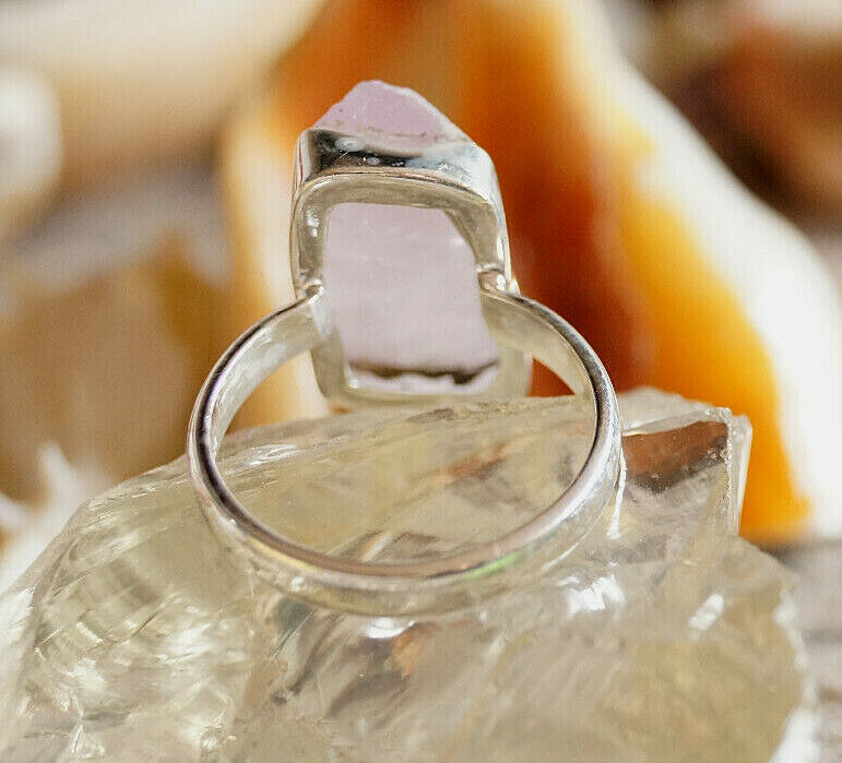 Silberring 59 Kunzit Rosa Ring Silber Rohstein Freiform Schlicht Modern Elegant – Bild 9