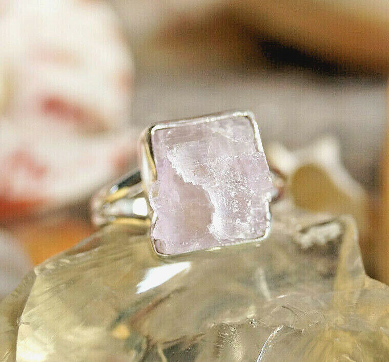 Silberring 57 Kunzit Rosa Ring Silber Rohstein Freiform Schlicht Modern Eckig