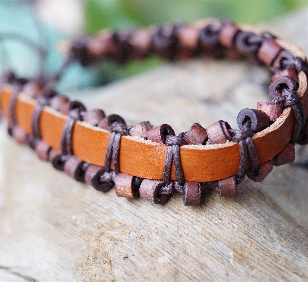 Echtes Öko Lederarmband 1,5 cm breit Natur Braun Schwarz Holzkugel Leder Armband – Bild 9