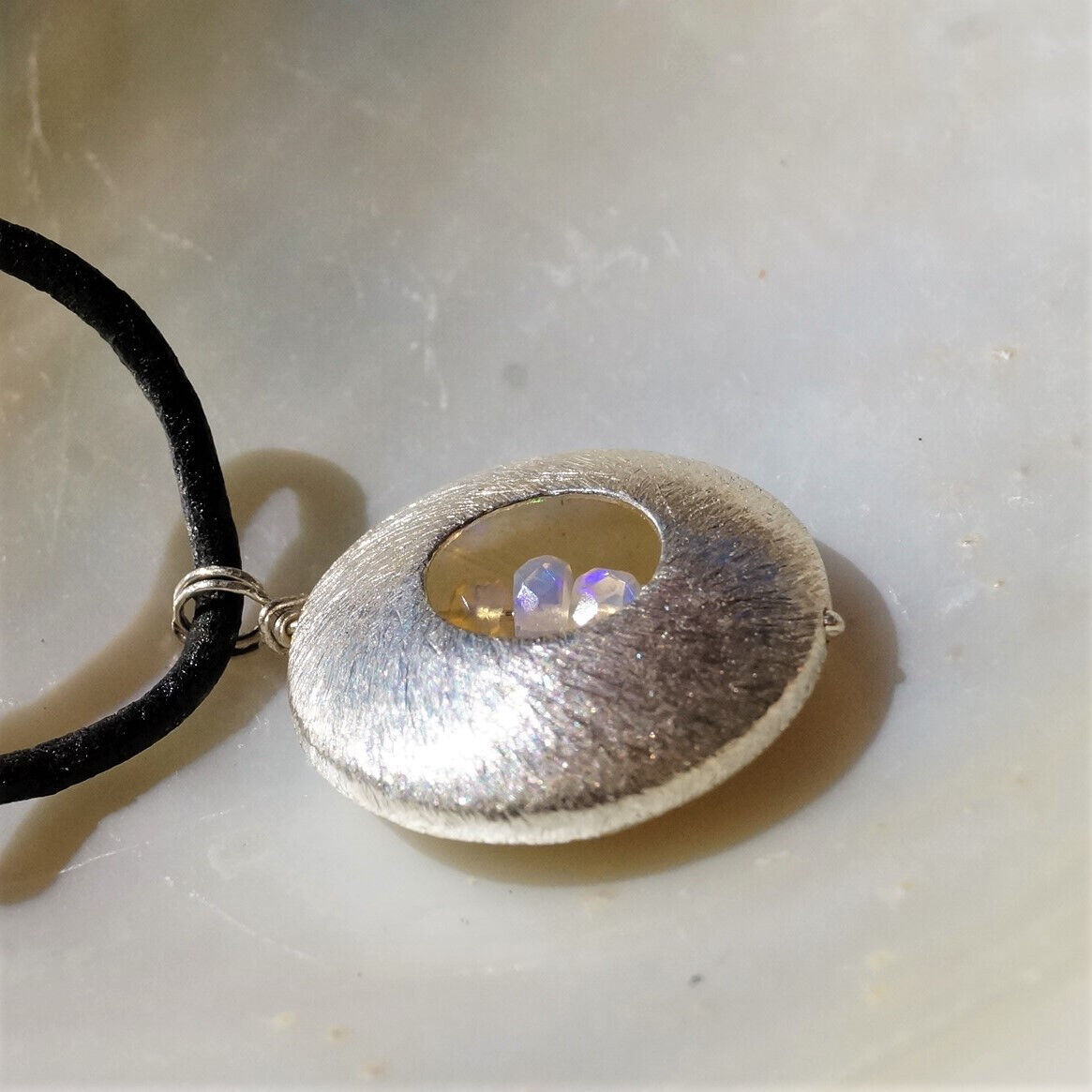 Groß Kettenanhänger 925er Silber Opal Feueropal Rondell 0,7 ct. Gebürstet Donut – Bild 7