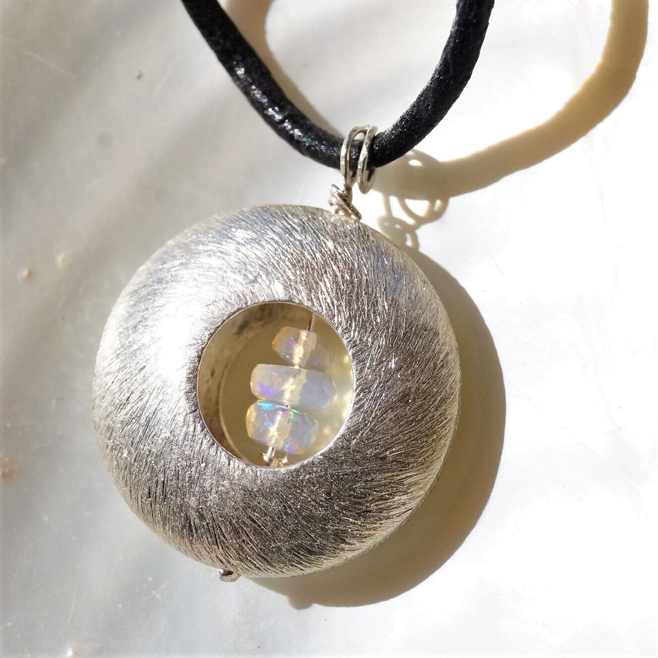 Groß Kettenanhänger 925er Silber Opal Feueropal Rondell 0,7 ct. Gebürstet Donut – Bild 8