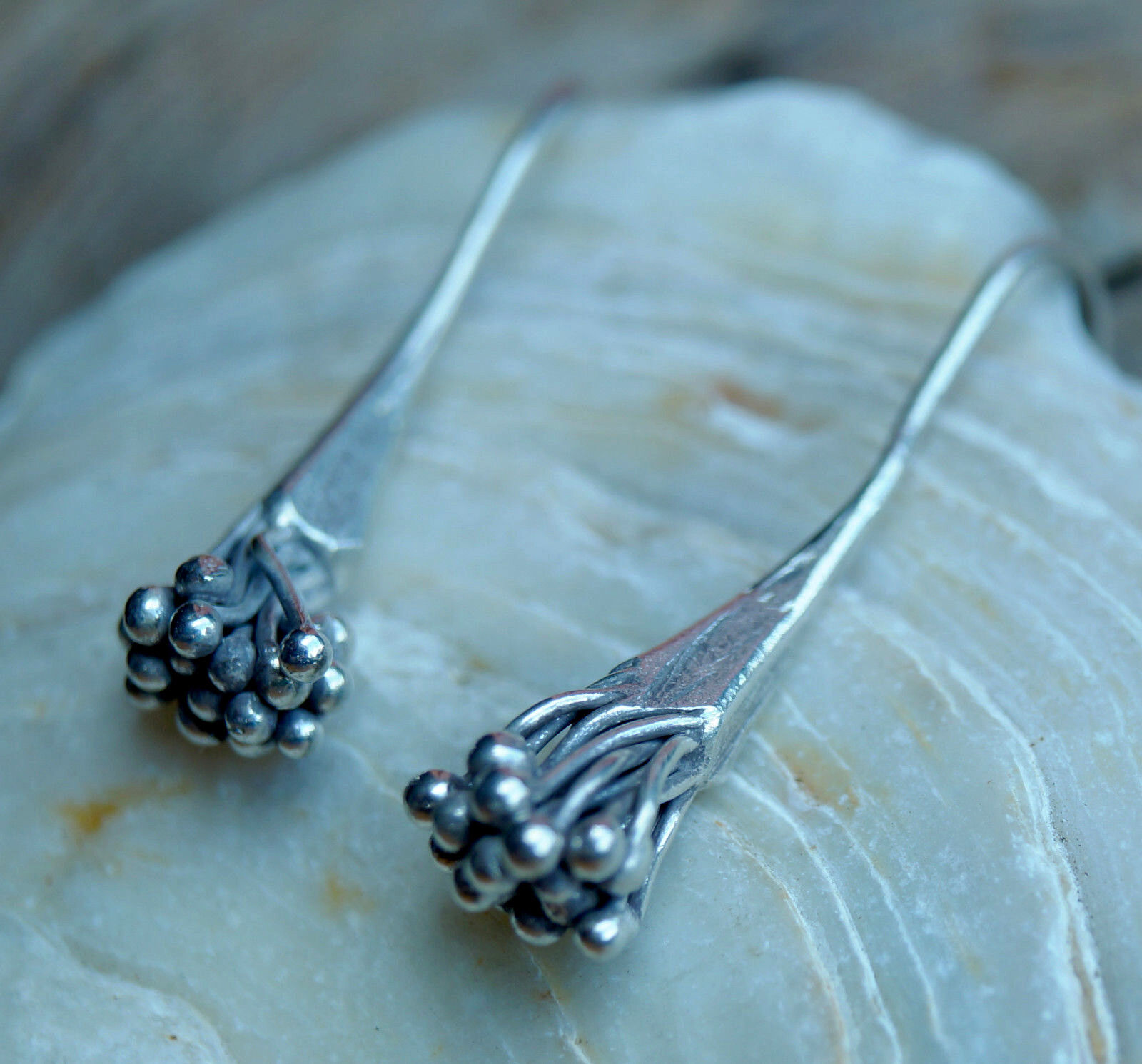Ohrhänger 3,3 x 0,8 cm Silber Blüte Blume Floral Verspielt Ohrringe Zweige Glanz – Bild 4