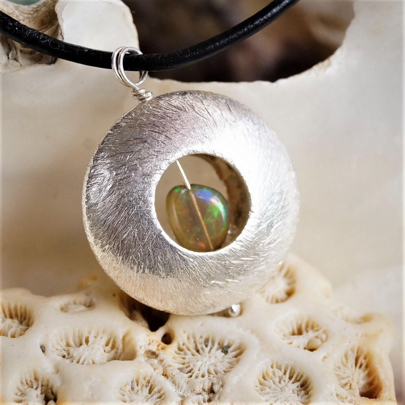 Design Ketten-Anhänger 925er Silber Opal Schwarz Nugget 0,5 ct. Multocilor Bunt – Bild 6