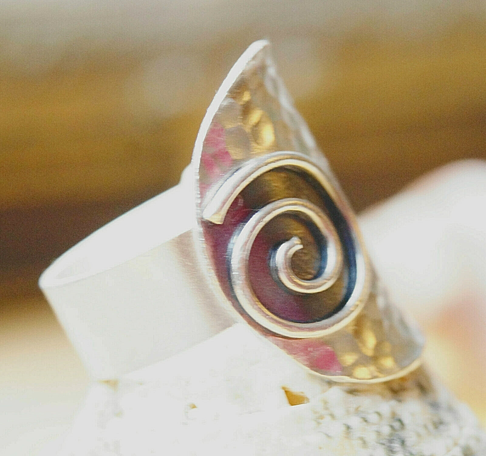 925er Silber Ring Schlicht 56 58 60 61 62 Hammerschlag Ethno Design Spirale – Bild 4